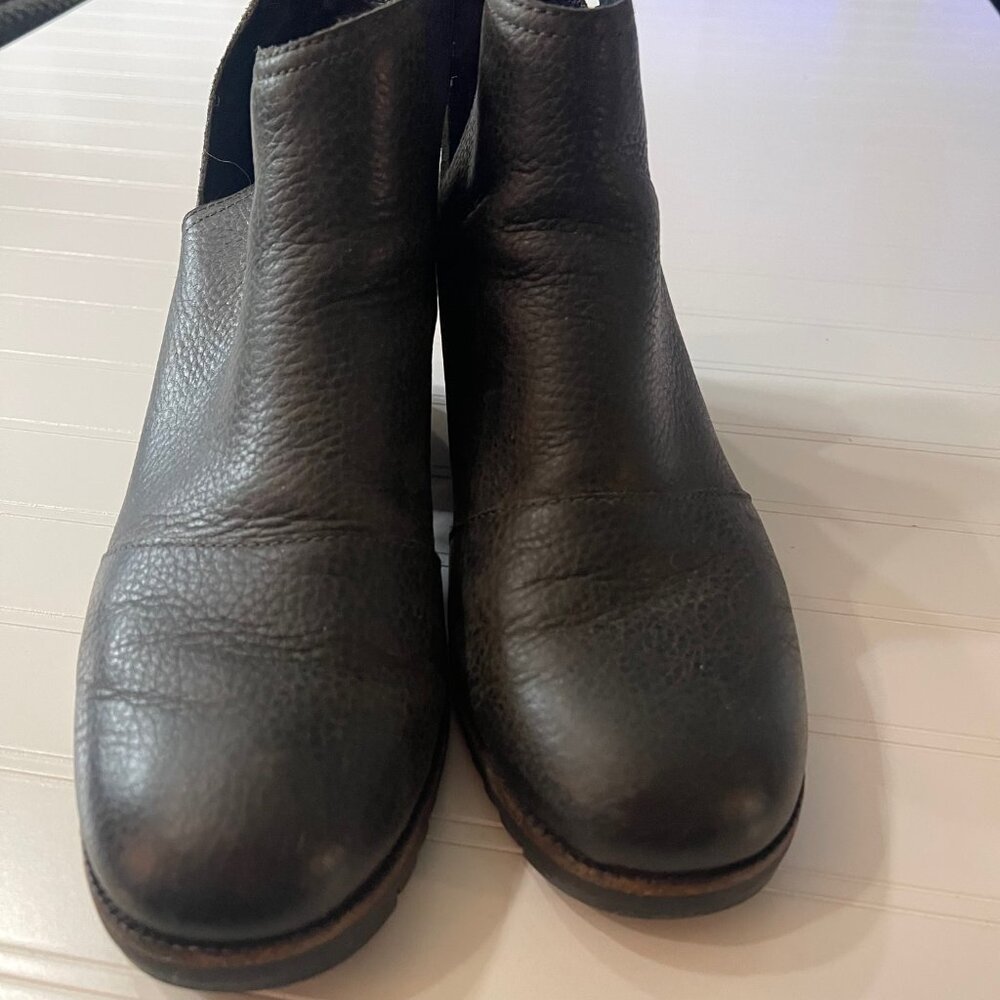 Sorel Women’s 10 Cate Cut Out Black Brown Leather Slip On Ankle Boots T15 - Picture 3 of 14